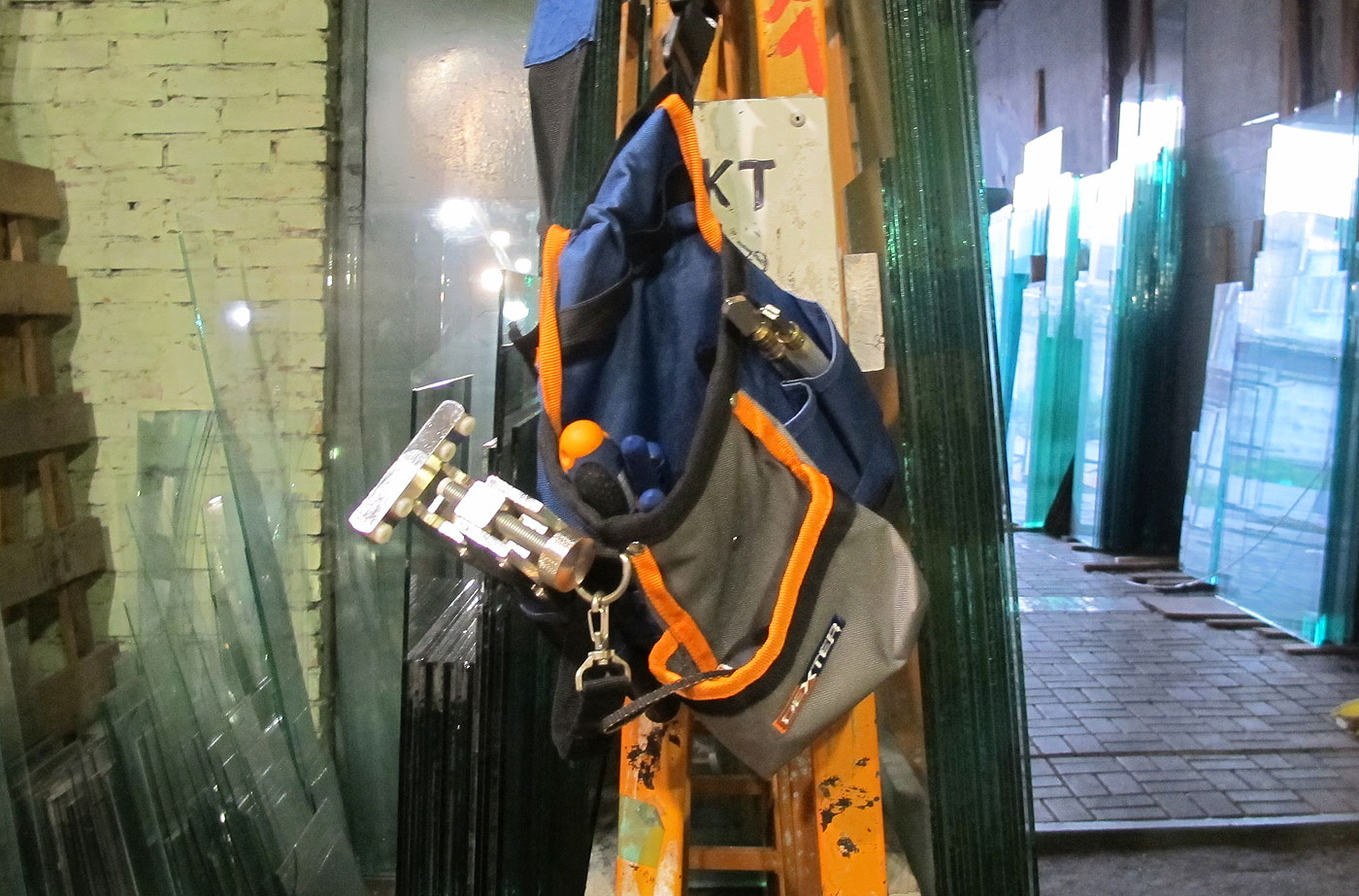 Indastrial Processing of Glass in Kyiv